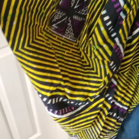 Amazing caftan style dress in cotton print yellow purple black One Size NWOT - Picture 6 of 11